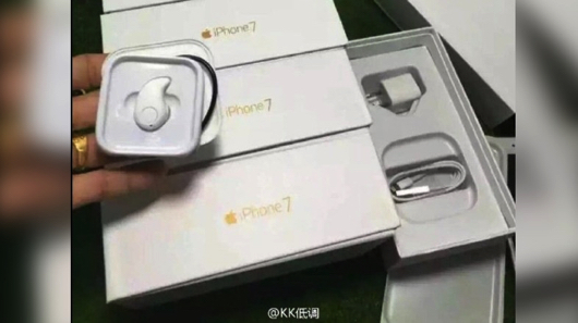 iPhone7のパッケージ内容画像が中国からリーク